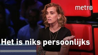 Anouk bloedchagrijnig door gedraaide stoel Ali B in The voice of Holland [upl. by Chuah]