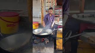 Pakistan ka populal pakwan poori or daal ka breakfast [upl. by Elletnahs]