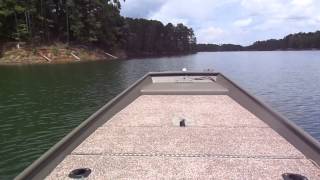 Lake test of 2003 Yamaha 8 HP on 1436 Jon boat [upl. by Eardnaed891]