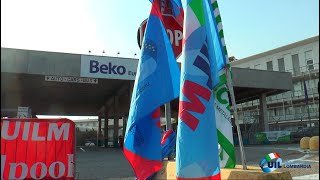 Beko annuncia tagli i lavoratori reagiscono [upl. by Aldous]