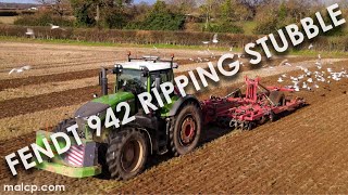 4Kᵁᴴᴰ Fendt 942 Vario pulling a Keeble Brothers heavy cultivator in Suffolk  February 2024 [upl. by Aros]