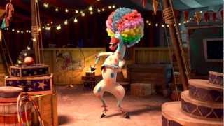 Madagascar 3  spot CIRCUS [upl. by Dorsy747]