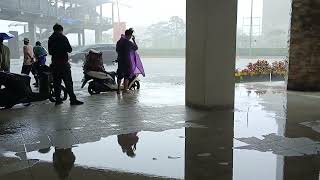 TRINOMA Baha na Dito Ang Lakas ng Ulan [upl. by Voccola73]