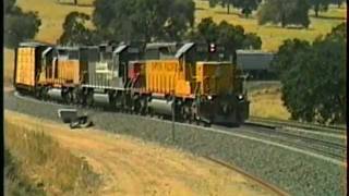 What Happens When A Train Has No Helpers Up Tehachapi [upl. by Nilac]