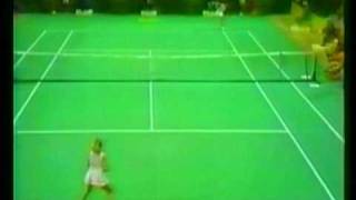 Chris Evert vs Evonne Goolagong  1976 Virginia Slims YearEnd Championships [upl. by Thurmann]