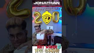 JONATHAN🎁BIRTHDAY😍GIFT REVEAL  jonathangaming giftopening crateopenning birthdaygift shorts [upl. by Jimmy]