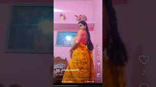 Dayen lage kabhi bayen lage short dance video ytube priyanka [upl. by Saxen]