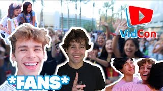 MEETINGS MY FANS AT VIDCON [upl. by Neelsaj]