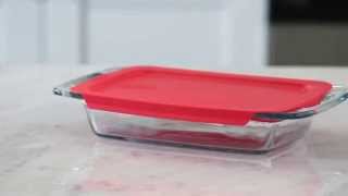 Pyrex  Easy Grab 2 qt Oblong Baking Dish with Red Lid [upl. by Arin]