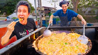 Thai Street Food  CRAZIEST Mussel Omelet Chef 🇹🇭 [upl. by Animsaj]