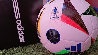 Balón de la Eurocopa 2024 Fussballliebe versión Training  UNBOXING GamaBaja Adidas Euro2024 [upl. by Emyaj]