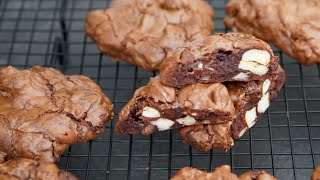 Recette COOKIES BROWNIE Chocolat Noisettes facile [upl. by Ecal]