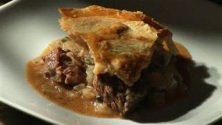 How To Cook A Surprisingly Easy Steak And Onion Pie [upl. by Curr]