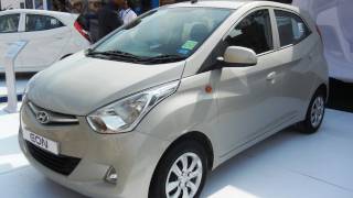 Hyundai Eon Detailed Exteriors and Interiors Review and Walk Around [upl. by Barrett]