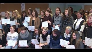 Les élèves aidessoignants de lIFAS diplômés [upl. by Auod700]