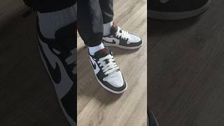 Black Toe Jordan 1 Low Lace Swap White Or Black [upl. by Gesner]