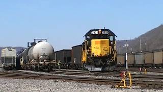 Kanawha River Railroad Switching Dickinson Yard [upl. by Olnay]