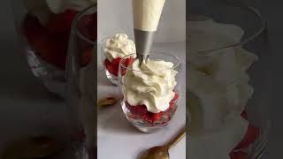 Fraises chantilly 🍓​ dessert fraise chantilly cuisine [upl. by Ahseyk733]