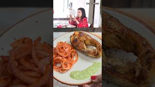 Farah Khans Easiest Fried Fish Recipe  Bas 2 Ingredients shorts viral friedfish farahkhan [upl. by Publius332]