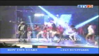 Koffi Olomide et DJ Arafat live palais du peuple Abidjan 2012 [upl. by Aittam]