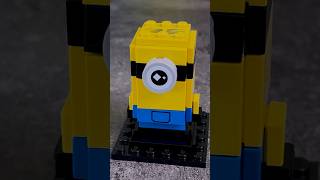 LEGO® BrickHeadz Stuart 40420 [upl. by Izzy870]