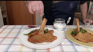 Cotoletta alla Milanese Ricetta Originale e Professionale da VERO Ristorante MILANESE DOCG IGP ISO [upl. by Alleinad]