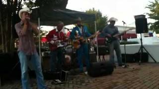 The Loose Lugnuts Live at Sycamore Commons [upl. by Elcarim]