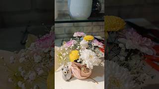 Flower arrangement table centerpiece small arrangement flowerflowerarrangement mix colourfulviral [upl. by Eram]