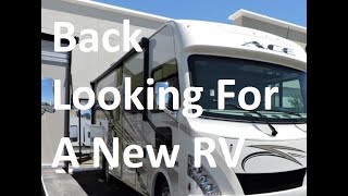 2018 THOR ACE 272 amp THOR ACE 302 Walk through Looking for A new RV [upl. by Ahsiener]