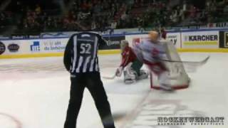 Linus Klasen Slick Penalty Shot vs Frolunda  Swedish Elite League March 4th 2010 [upl. by Nilecoj963]