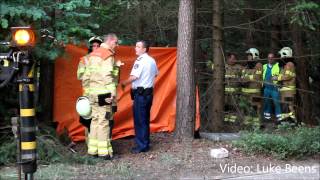 Man komt om na ongeval met boomzagen op Goorsteeg Ede 13 07 2013 [upl. by Mcgrody992]