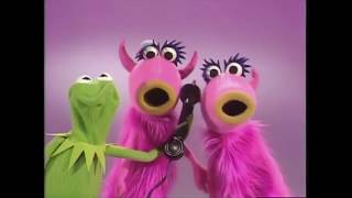 Muppet Songs Mahna Mahna Muppet Show  1976 [upl. by Hameean]