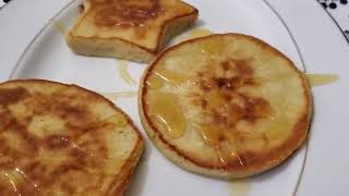 Banana Pikelets  Australian Cuisine  PakFoodNYC [upl. by Seldan826]