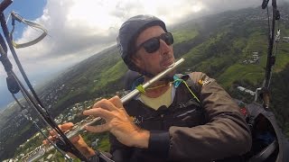 flute traversiere en parapente [upl. by Xylon452]