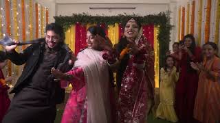 Haldi dance performance  wedding dance mehndi dance Wedding receptio dance  Mominoor Official [upl. by Zetta]