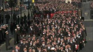 Veterans Grand March Past  Cenotaph 2011 [upl. by Dej699]