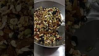 cookwithniku viralshort trending dryfruits dryfruitsandnuts healthy winter winterspecial [upl. by Achorn]