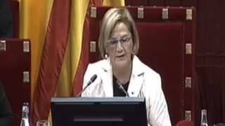 La presidenta del Parlamento catalán impide hablar a Rivera en su turnoquot¡Me da igualquot [upl. by Einapets]