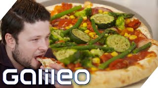 500 Kalorien Tiefkühlpizza Wie lecker ist die LowCarbPizza  Galileo  ProSieben [upl. by Beebe]