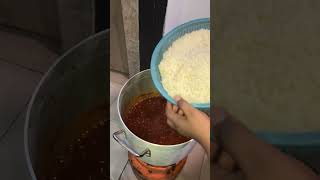 I made Nigerian jollof rice for 15 people nigerianpartyjollofrice nigerianfoodblogger asmr [upl. by Jory558]