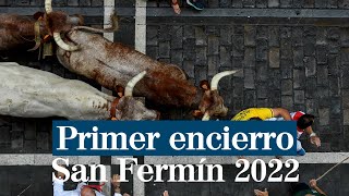 Vídeo del primer encierro de San Fermín 2022 7 julio [upl. by Ahsasal]