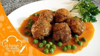 Albóndigas con Guisantes [upl. by Loraine]