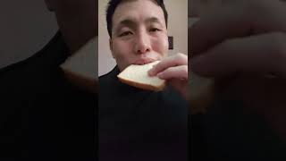 Trying the Gardenia Hokkaido Milk Bread 🍞foodreview unboxing snack [upl. by Brigida]