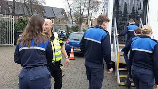 Werven voor de politie in Nieuwegein met het Mobiel Media Lab [upl. by Asemaj]