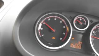 Corsa VXR intermittent spanner light warning [upl. by Onivag]