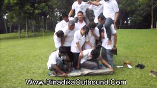 Contoh Games Outbound quotFolding Carpetquot [upl. by Abraham]