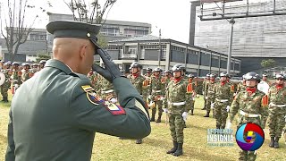 Impresionante despedida al primer sargento mayor de comando conjunto de las Fuerzas Militares [upl. by Ymmat]