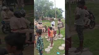 Police school khoon Kiya gaya hai half mother pura mar Gaya Banda bahut buri tarah se mara hai [upl. by Annez]