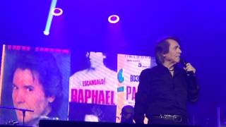 Raphael Gira quotLoco por cantarquot Una vida Vigo 28042017 [upl. by Bedad742]