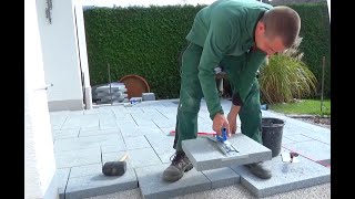 Terrasse selber bauen Teil 2 Unterbau herrichten und Platten legen  Garten TUTORIAL [upl. by Ennagem]